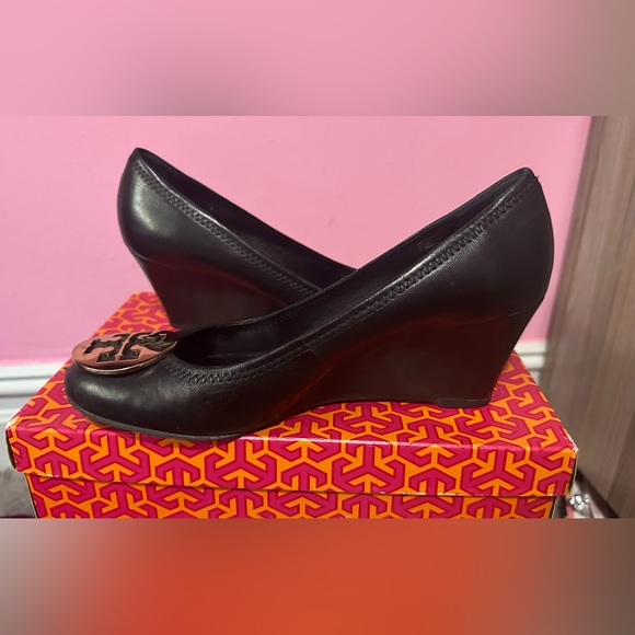 Tory Burch Sally wedge heels - Picture 6 of 10